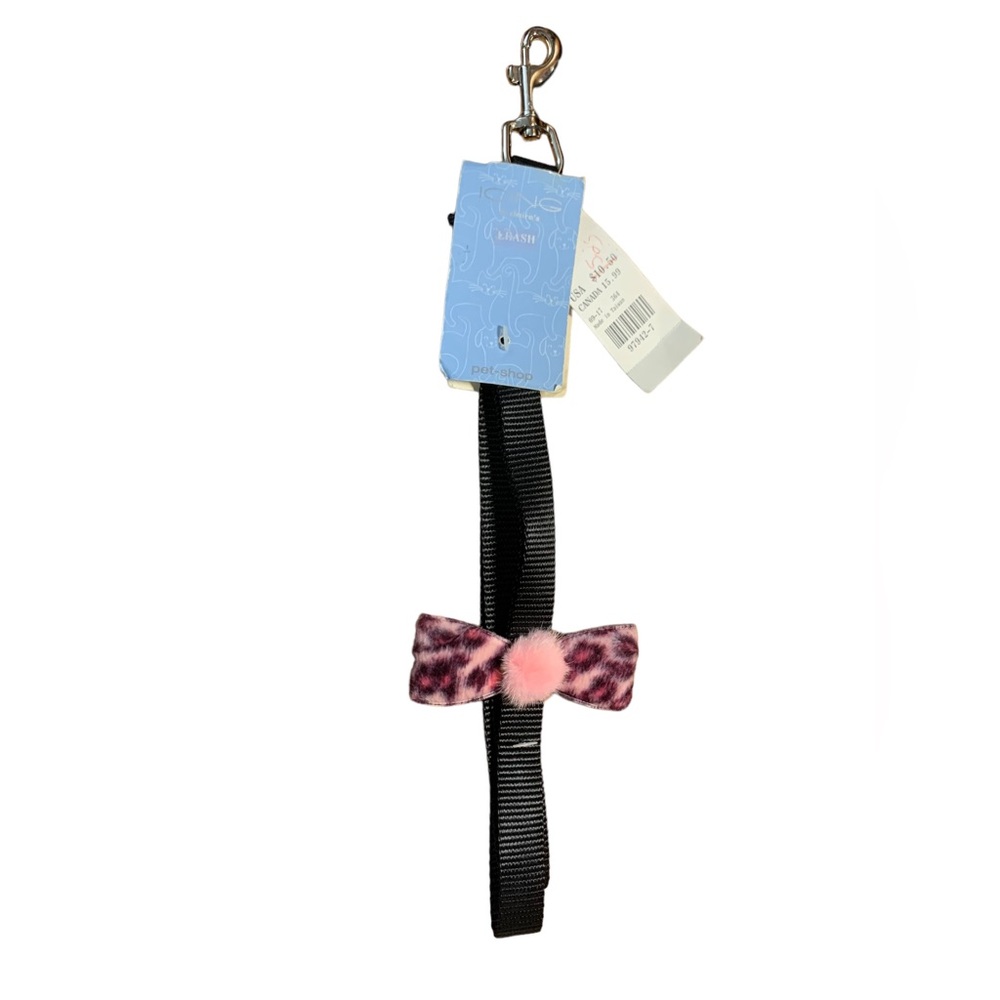 NWT - Icing by Claire's Pet Leash with Fluffy Furry Bow